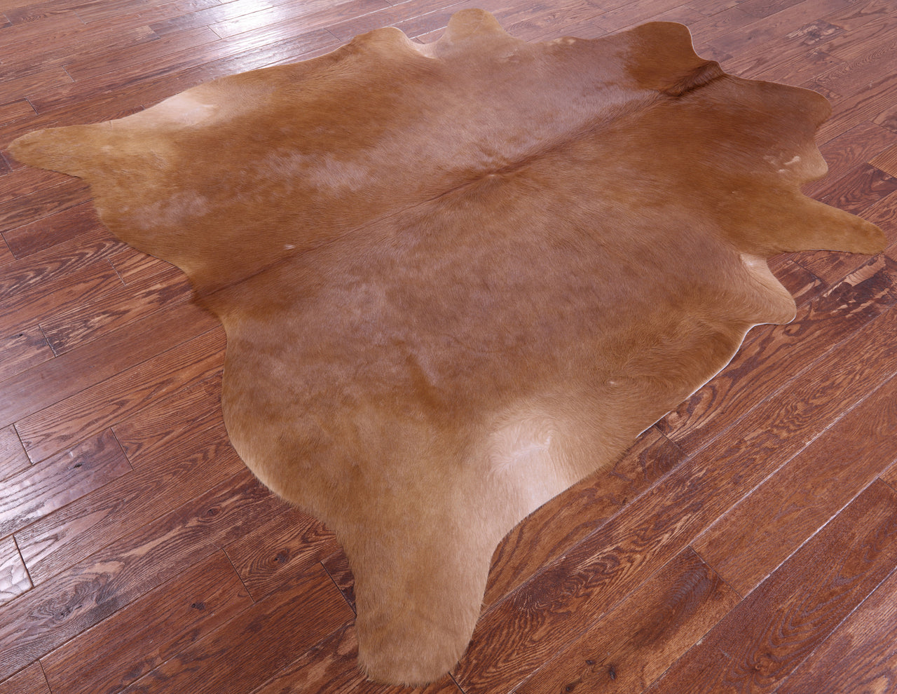 Brown Natural Cowhide Rug - X-Large 7' 6"H x 6' 7"W