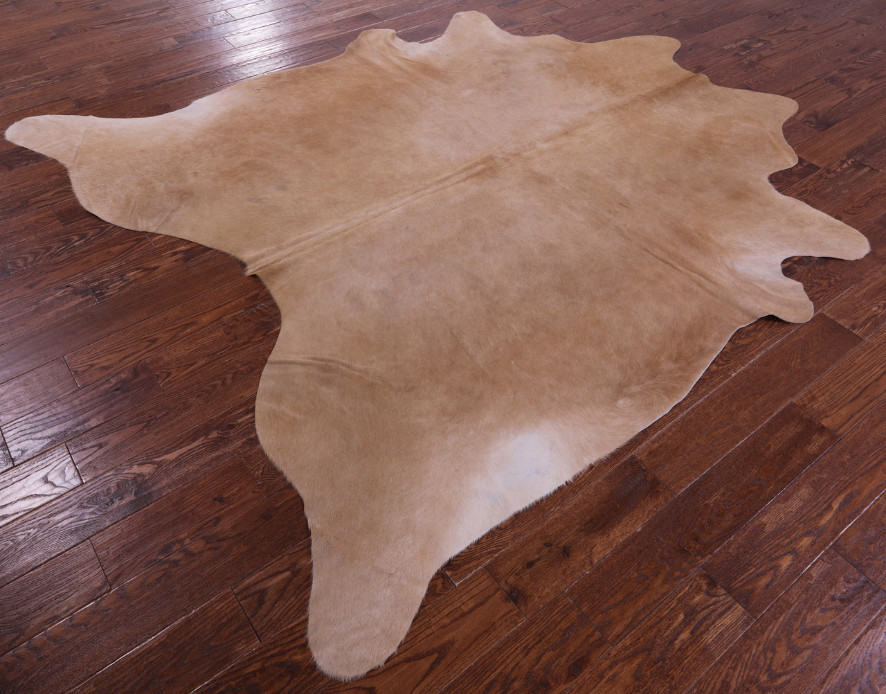 Light Brown Natural Cowhide Rug - XX-Large 8' 3"H x 7' 4"W