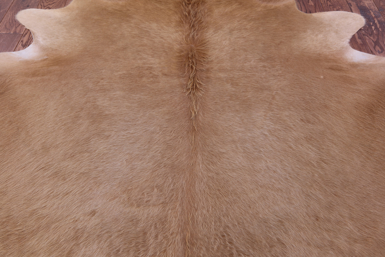 Light Brown Natural Cowhide Rug - X-Large 7' 7"H x 6' 7"W