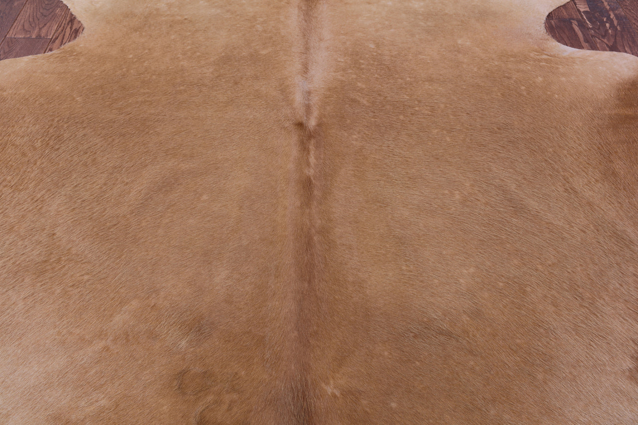 Light Brown Natural Cowhide Rug - X-Large 7' 3"H x 6' 8"W