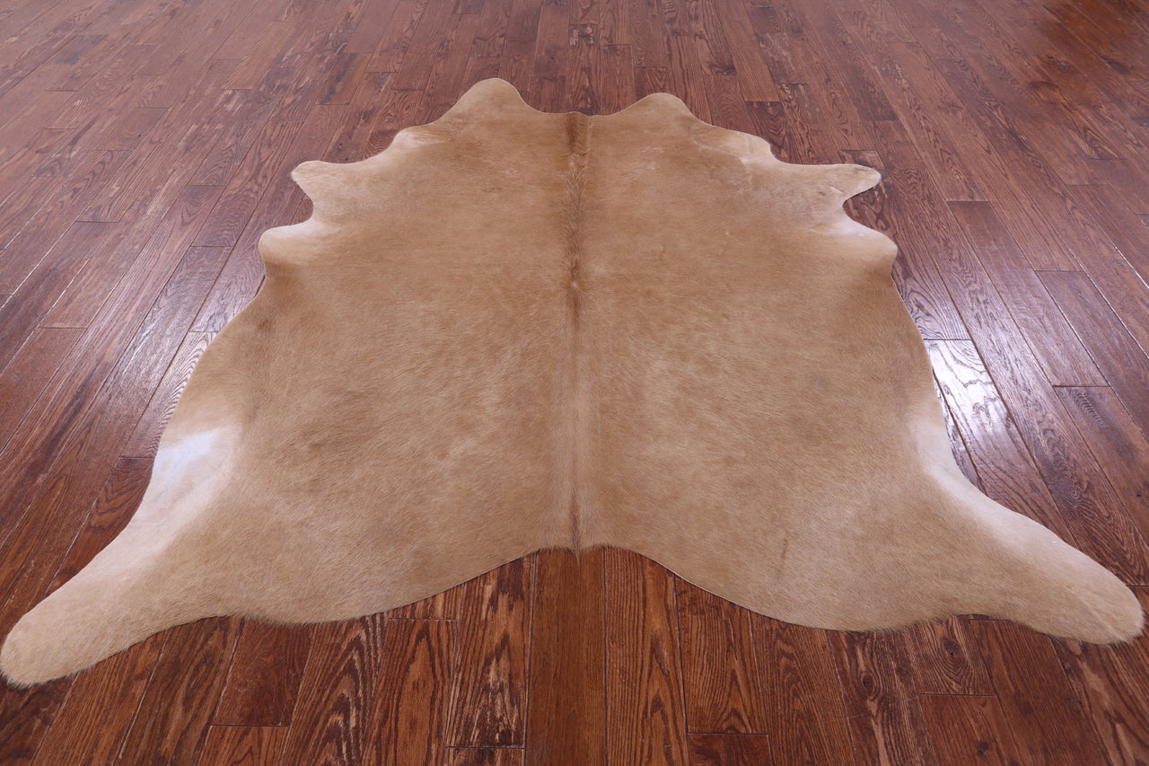 Light Brown Natural Cowhide Rug - X-Large 7' 4"H x 6' 6"W