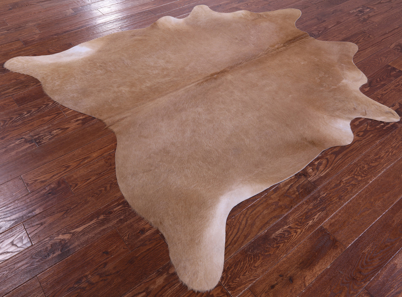 Light Brown Natural Cowhide Rug - X-Large 7' 4"H x 6' 6"W