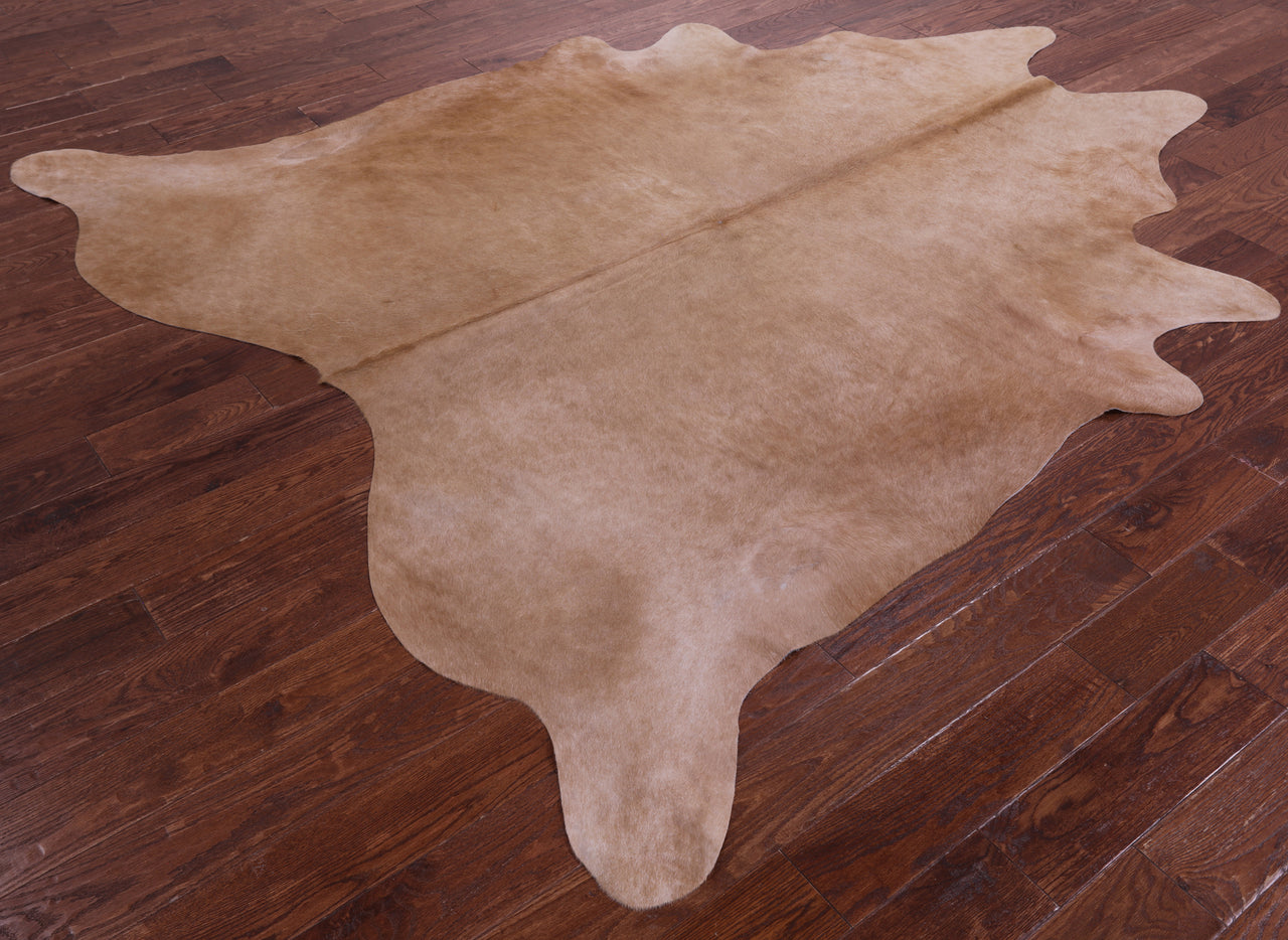 Light Brown Natural Cowhide Rug - XX-Large 8' 2"H x 7' 5"W
