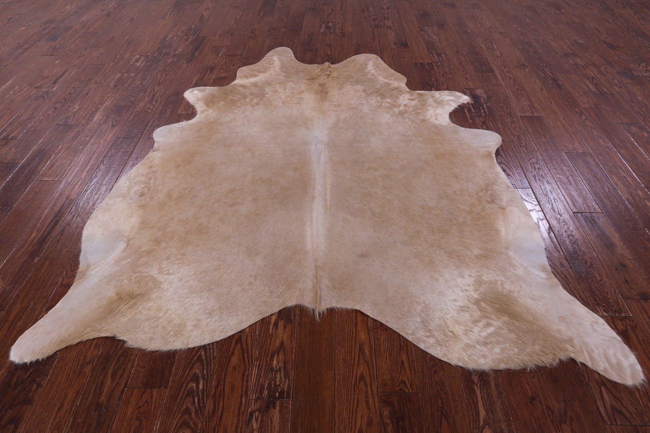 Light Brown Natural Cowhide Rug - X-Large 7' 6"H x 6' 6"W