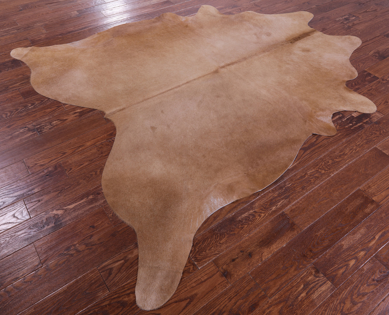 Light Brown Natural Cowhide Rug - XX-Large 8' 2"H x 7' 3"W