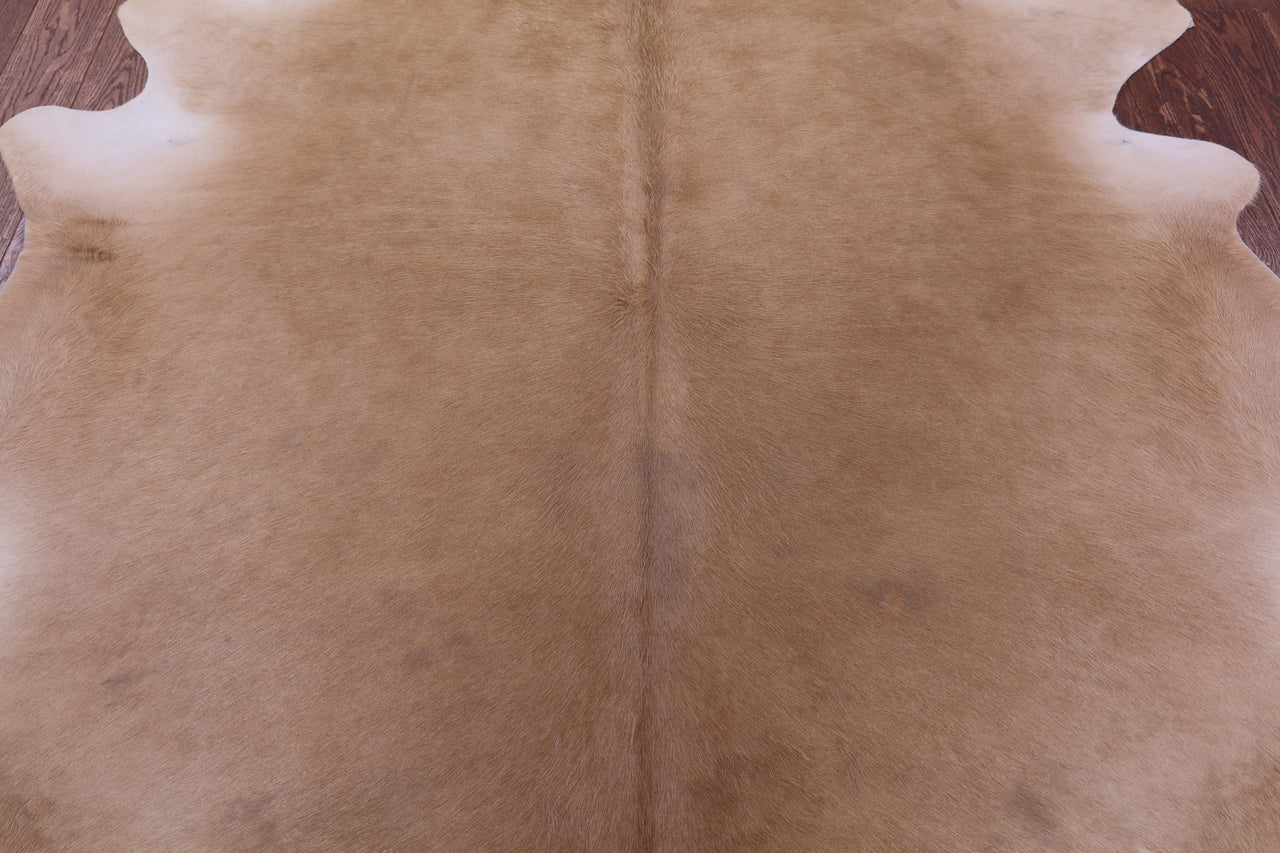 Light Brown Natural Cowhide Rug - XX-Large 8' 1"H x 7' 0"W