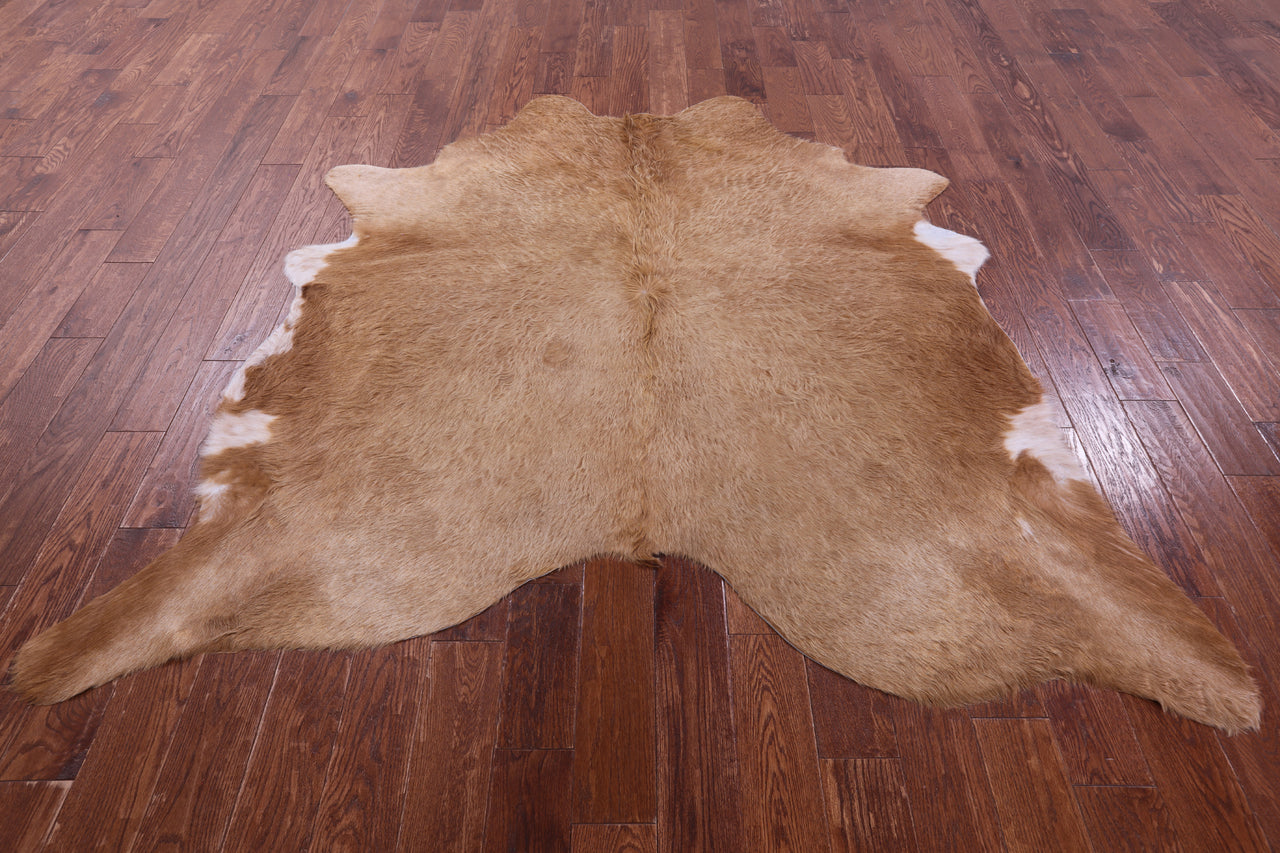 Light Brown Natural Cowhide Rug - Large 6' 10"H x 6' 8"W