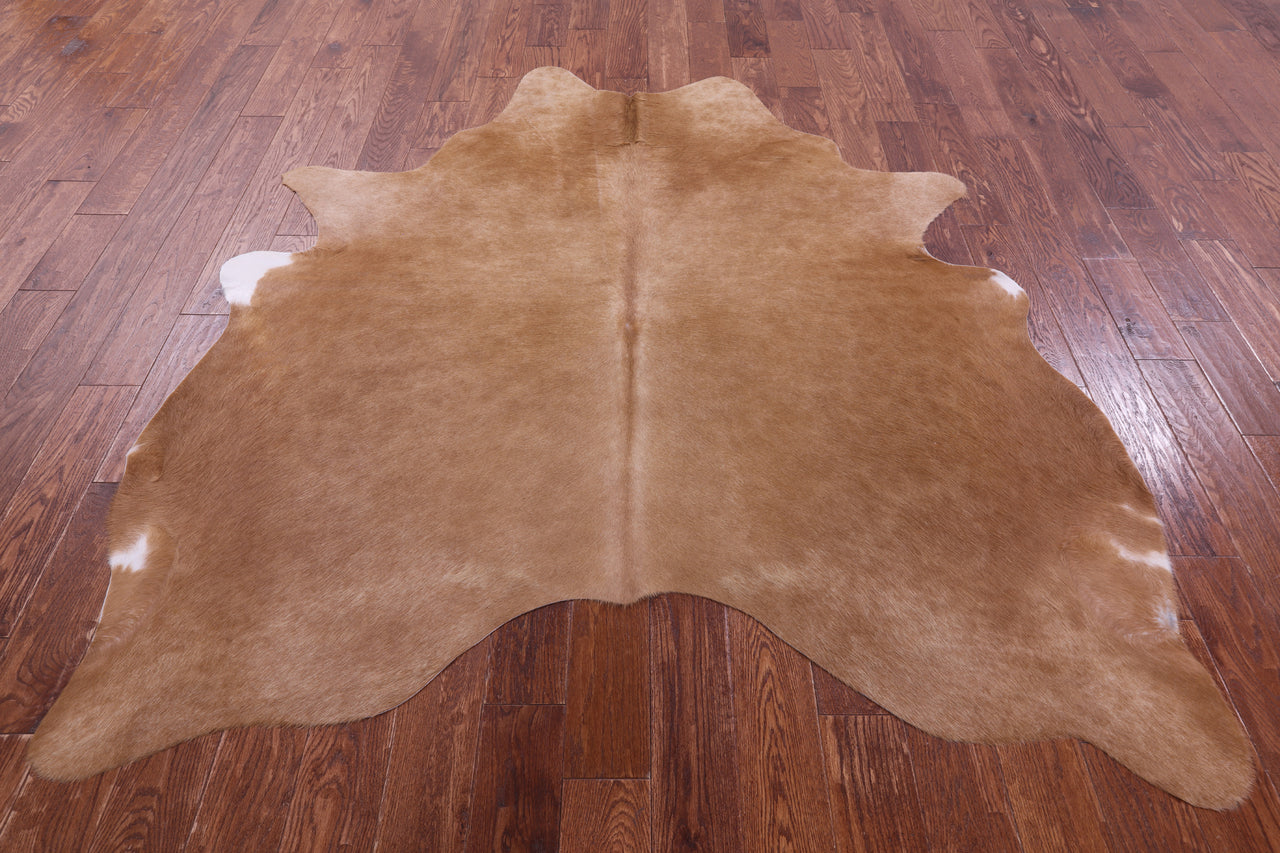 Light Brown Natural Cowhide Rug - X-Large 7' 0"H x 6' 1"W