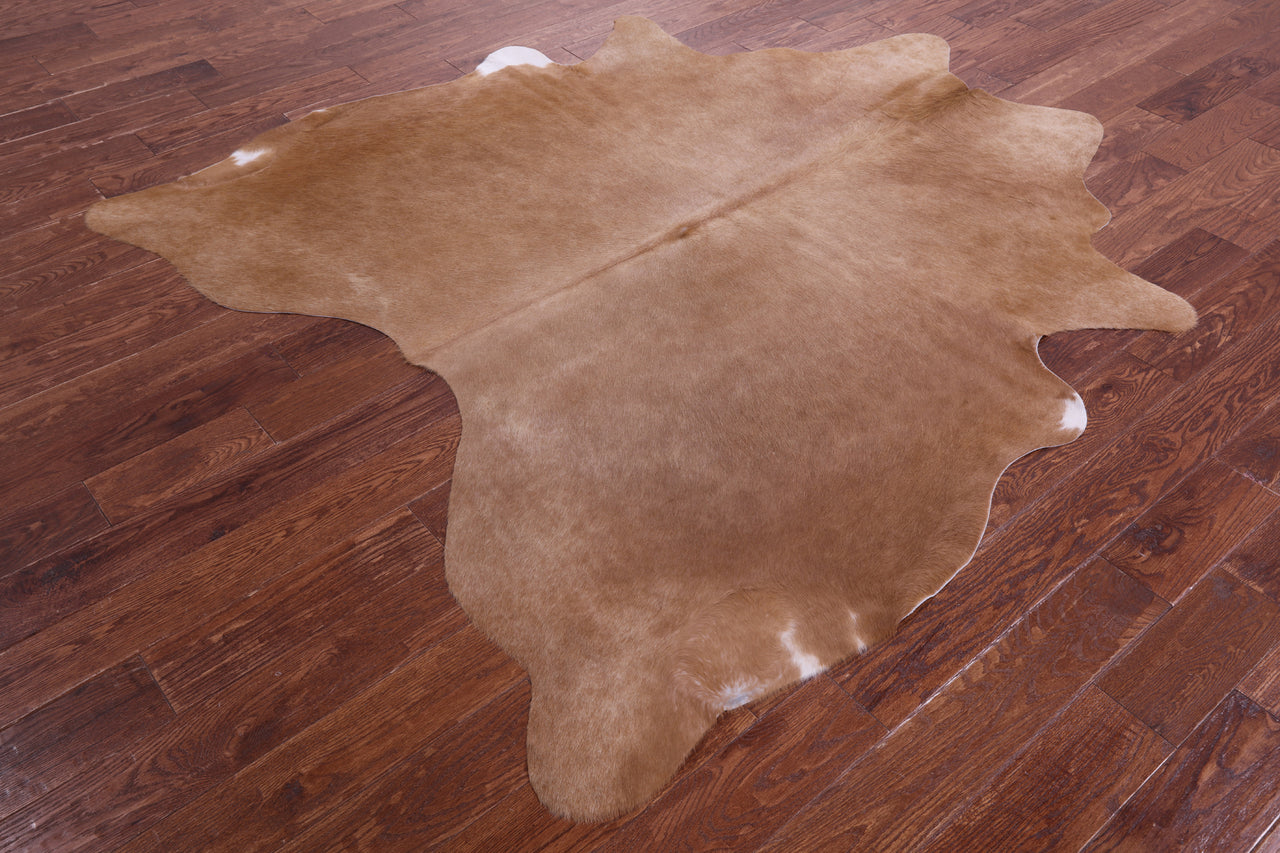 Light Brown Natural Cowhide Rug - X-Large 7' 0"H x 6' 1"W