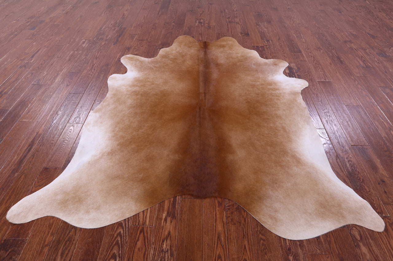 Light Brown Natural Cowhide Rug - X-Large 7' 3"H x 6' 8"W