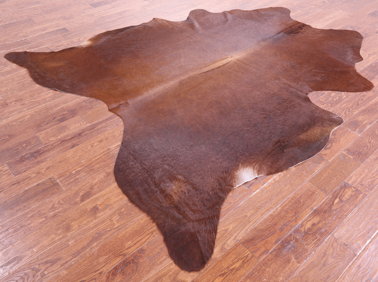 Brown Natural Cowhide Rug - XX-Large 8' 10"H x 7' 8"W