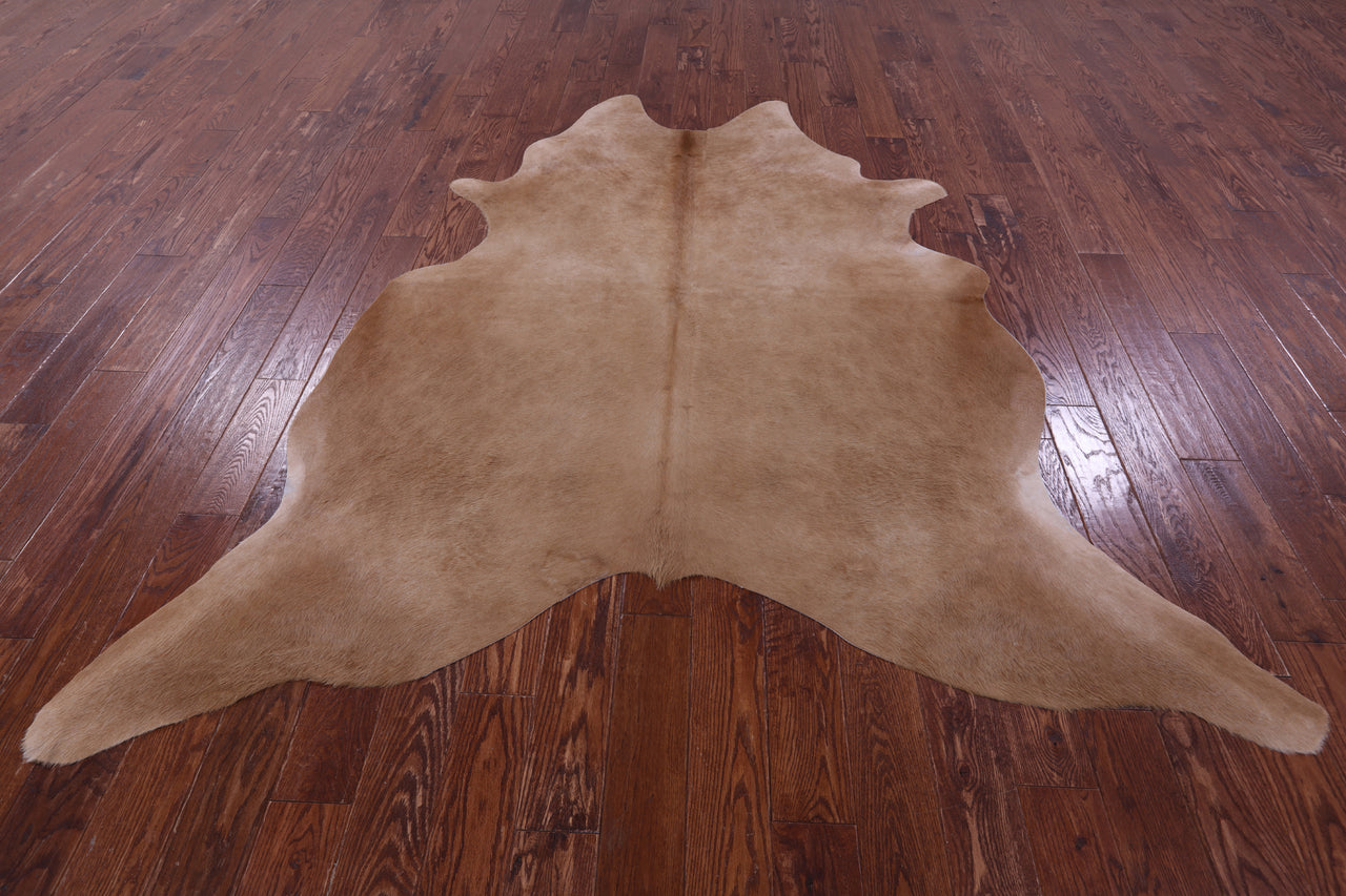 Light Brown Natural Cowhide Rug - XX-Large 7' 9"H x 6' 10"W