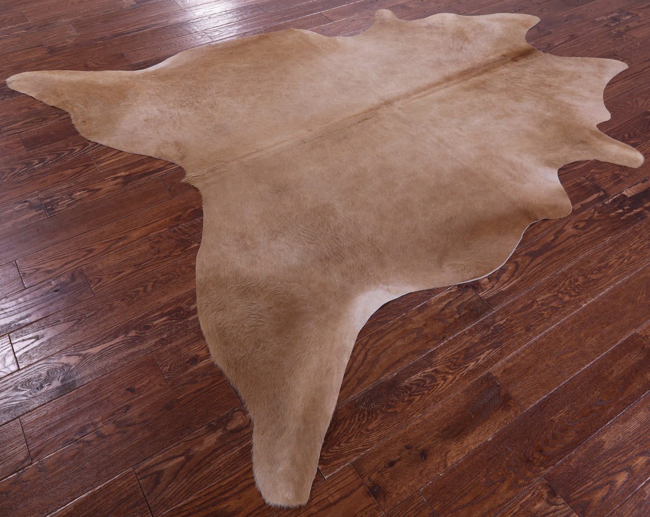 Light Brown Natural Cowhide Rug - XX-Large 7' 9"H x 6' 10"W