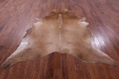 Light Brown Natural Cowhide Rug - XX-Large 7' 10