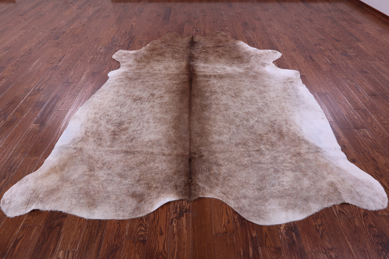 Light Brown Natural Cowhide Rug - XX-Large 9' 0"H x 8' 5"W