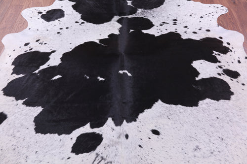Black Salt & Pepper Natural Cowhide Rug - XX-Large 8' 2