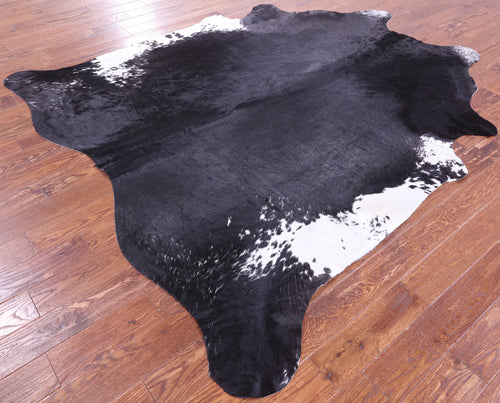 Black & White Natural Cowhide Rug - XX-Large 8' 0