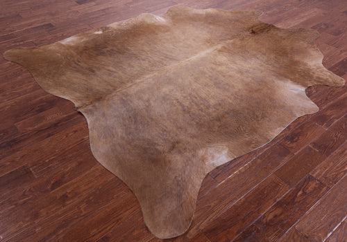 Light Brown Natural Cowhide Rug - XX-Large 8' 2