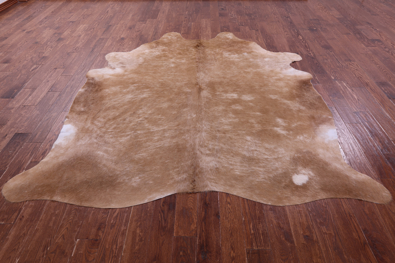 Light Brown Natural Cowhide Rug - XX-Large 8' 6"H x 7' 8"W