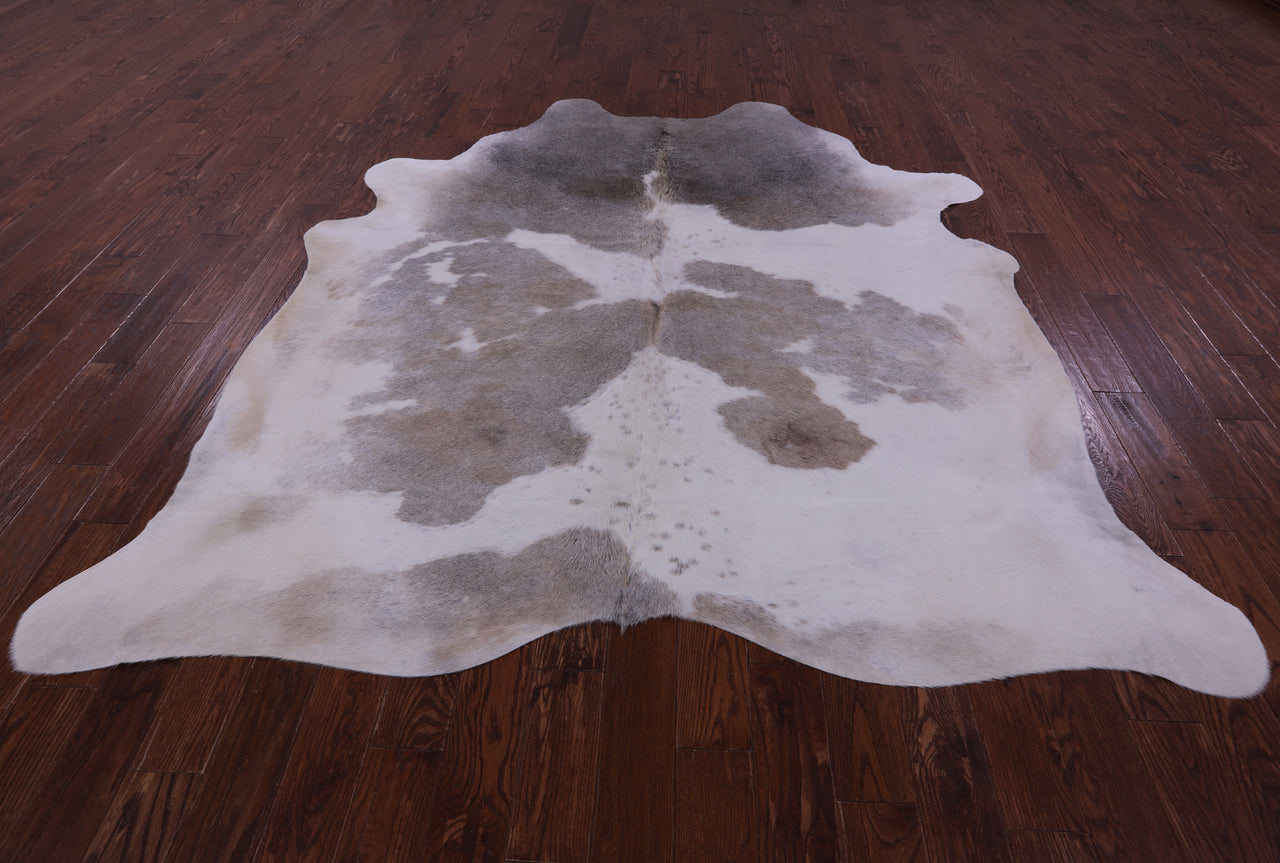Grey & White Natural Cowhide Rug - XX-Large 8' 5"H x 7' 7"W