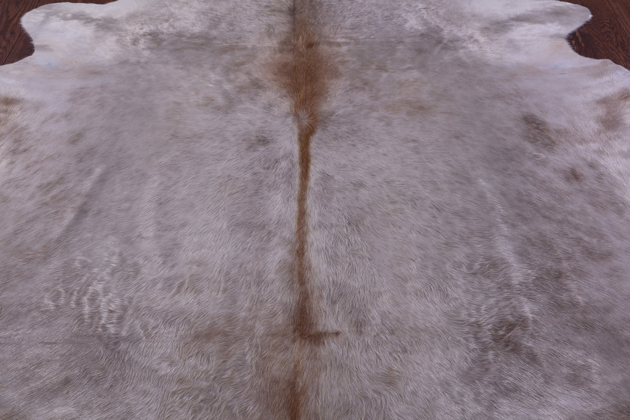 Champagne Natural Cowhide Rug - XX-Large 8' 0"H x 7' 5"W