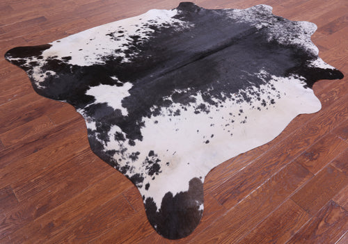 Black Salt & Pepper Natural Cowhide Rug - XX-Large 7' 6
