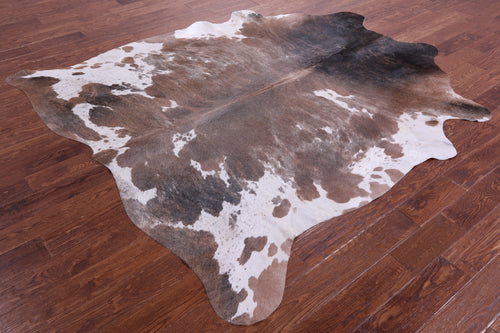 Brown & White Natural Cowhide Rug - XX-Large 8' 0