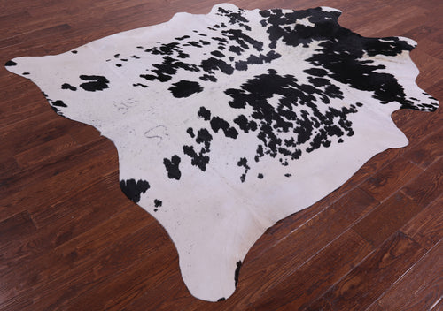 Black & White Natural Cowhide Rug - XX-Large 8' 1