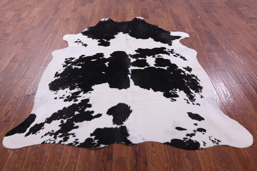 Black & White Natural Cowhide Rug - XX-Large 7' 9