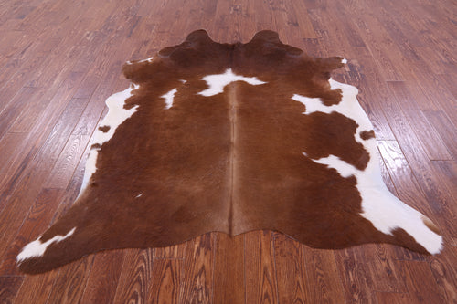 Brown & White Natural Cowhide Rug - X-Large 7' 0