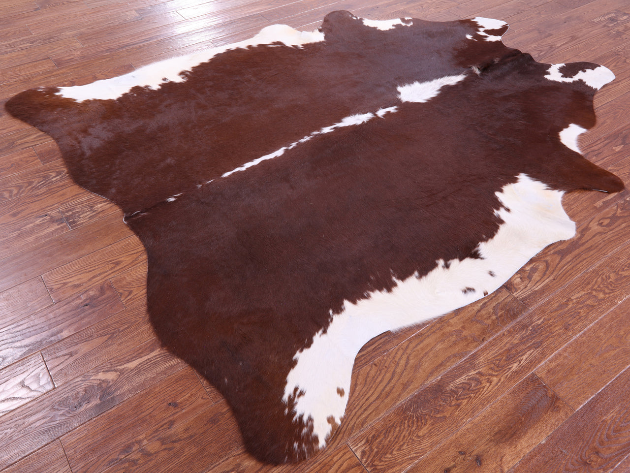 Brown & White Natural Cowhide Rug - XX-Large 7' 6"H x 6' 3"W