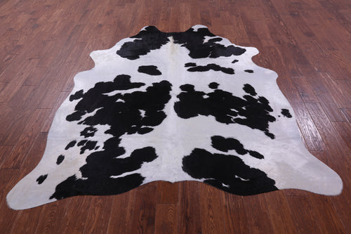 Black & White Natural Cowhide Rug - XX-Large 7' 5
