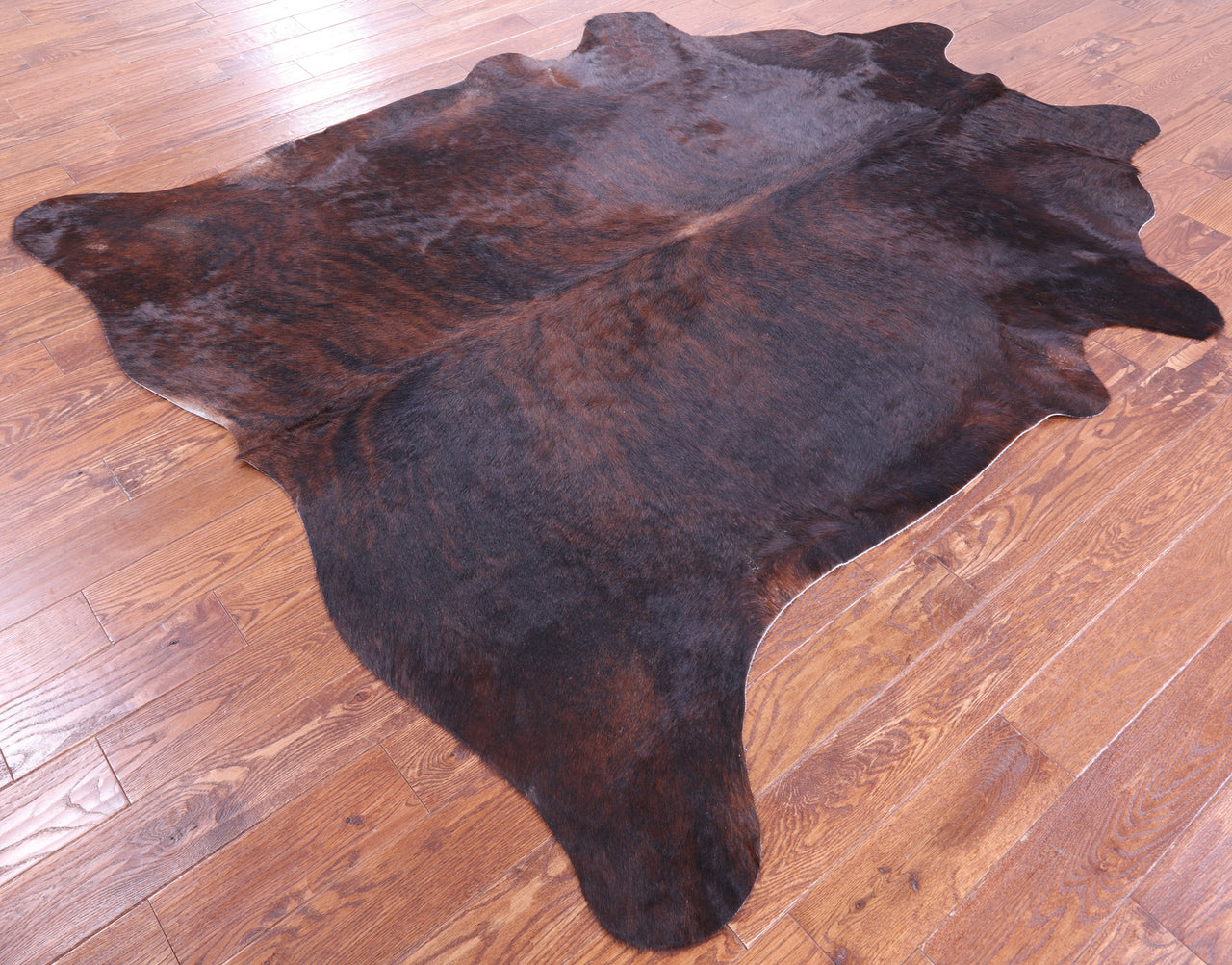 Dark Brindle Natural Cowhide Rug - XX-Large 8' 0"H x 7' 0"W