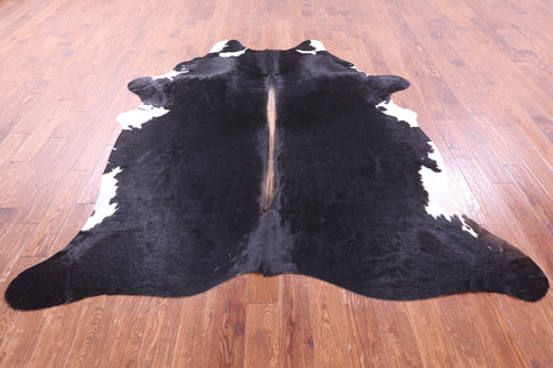 Black & White Natural Cowhide Rug - XX-Large 8' 2