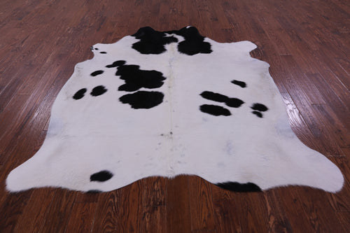 Black & White Natural Cowhide Rug - X-Large 7' 1