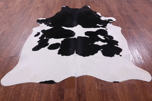 Black & White Natural Cowhide Rug - XX-Large 7' 8