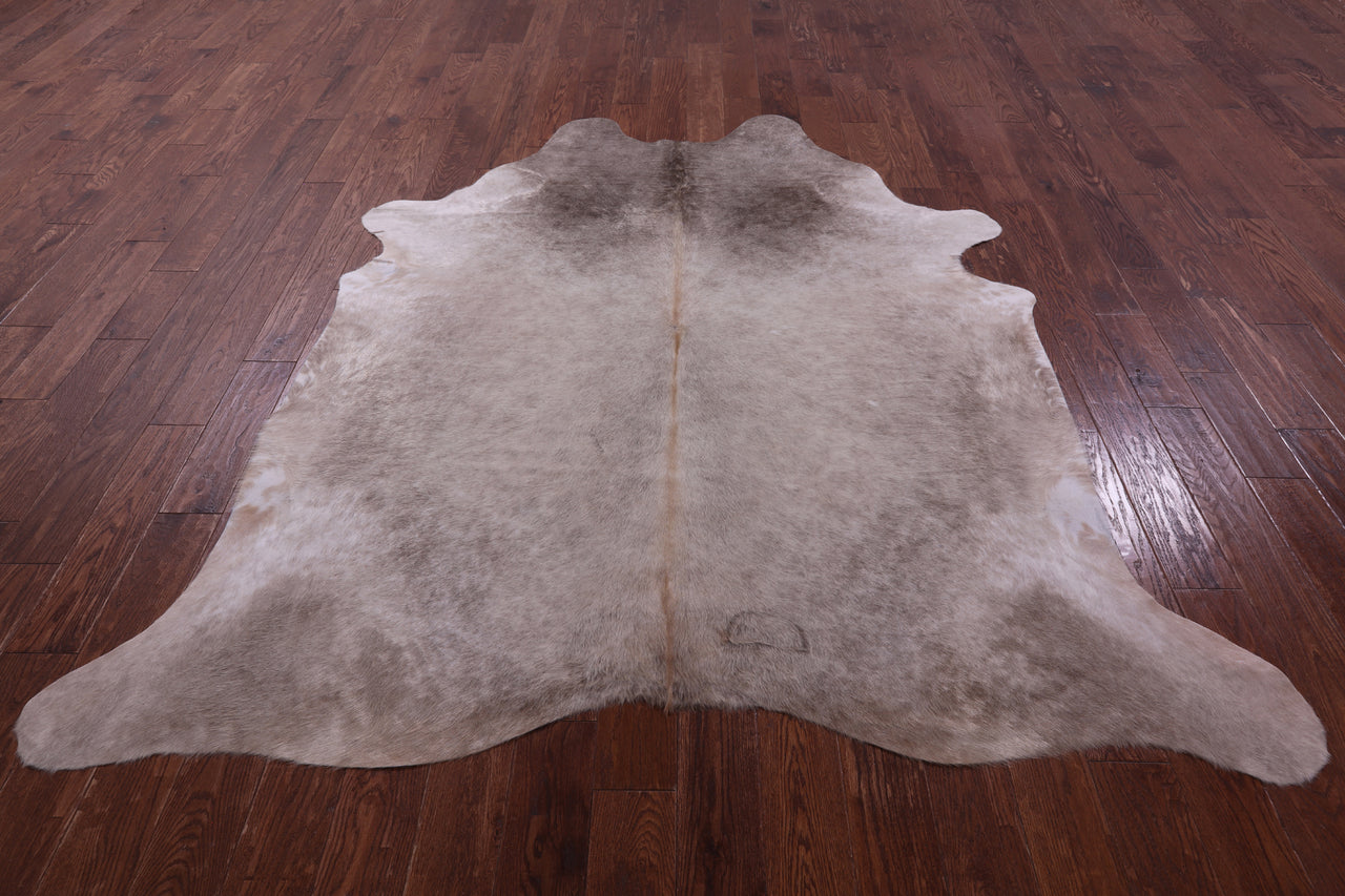 Beige Natural Cowhide Rug - XX-Large 7' 7"H x 6' 9"W