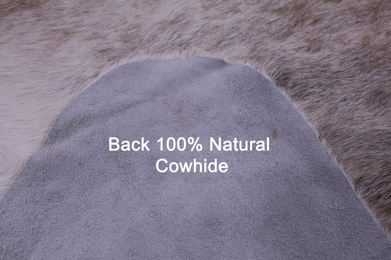 Light Brown Natural Cowhide Rug - XX-Large 8' 0"H x 7' 0"W
