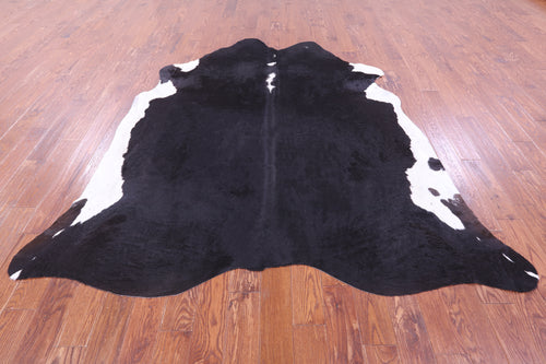 Black & White Natural Cowhide Rug - XX-Large 8' 1