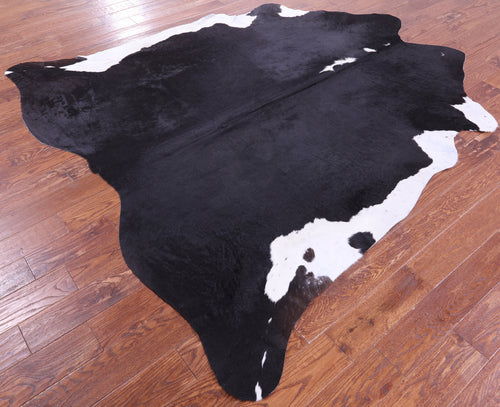 Black & White Natural Cowhide Rug - XX-Large 8' 1