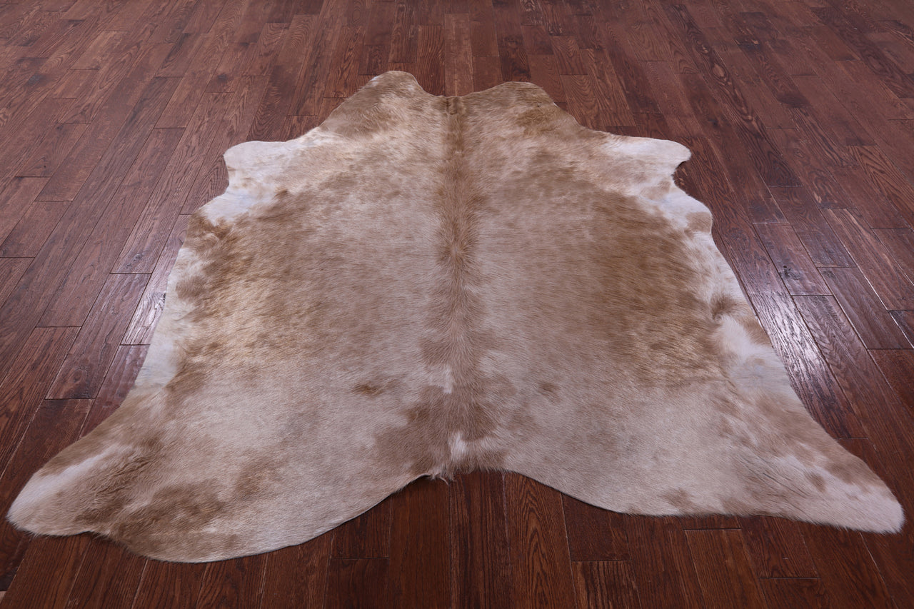 Light Brown Natural Cowhide Rug - X-Large 7' 2"H x 6' 5"W