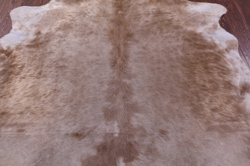 Light Brown Natural Cowhide Rug - X-Large 7' 2