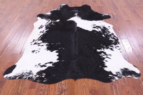 Black & White Natural Cowhide Rug - X-Large 7' 1