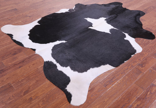 Black & White Natural Cowhide Rug - XX-Large 7' 8