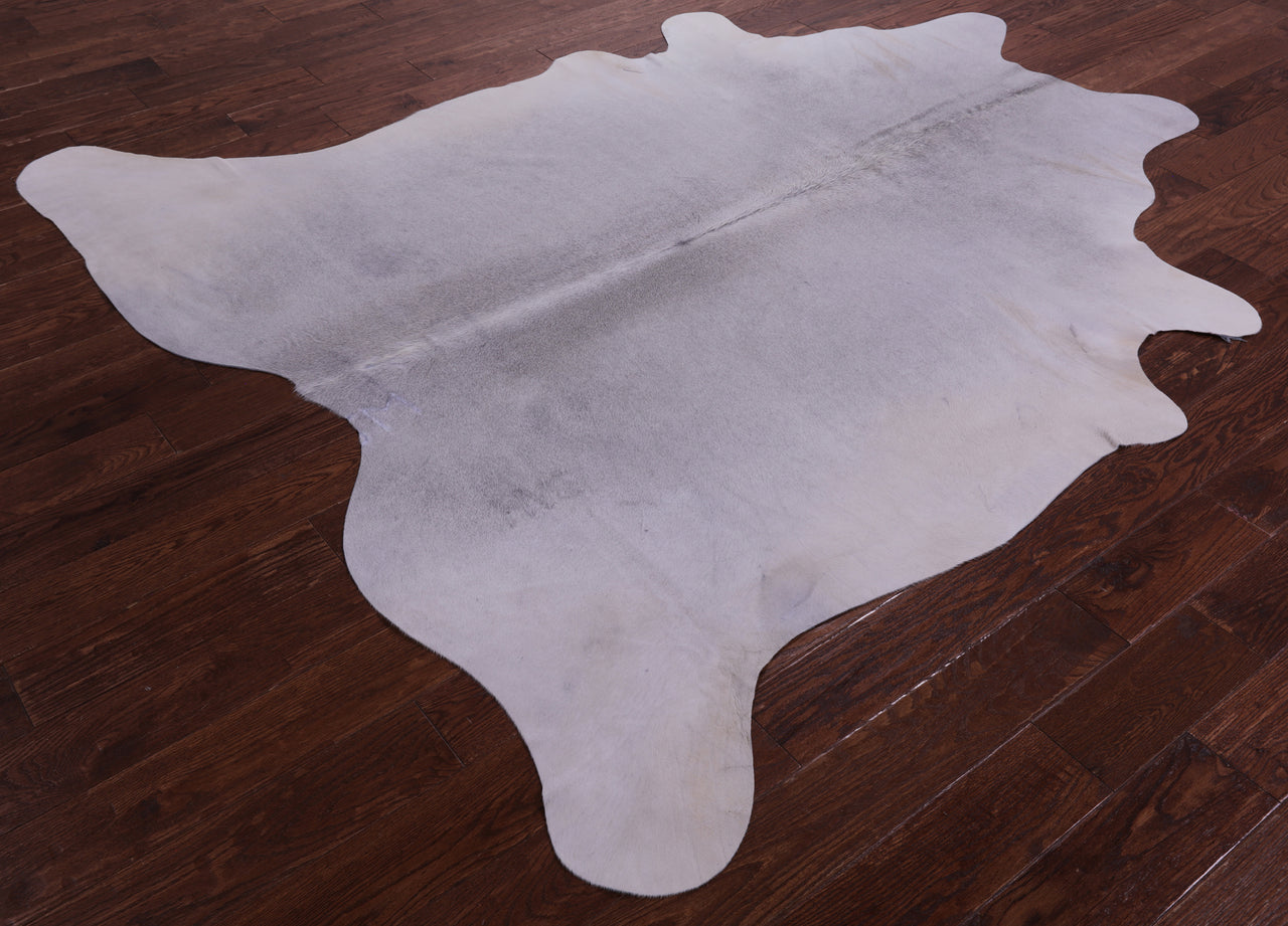 Grey Natural Cowhide Rug - XX-Large 7' 6"H x 7' 0"W