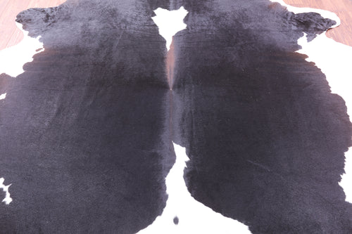 Black & White Natural Cowhide Rug - XX-Large 8' 0
