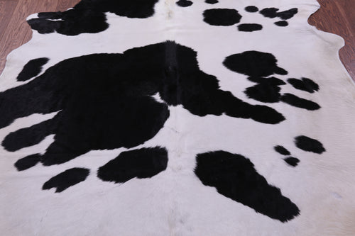 Black & White Natural Cowhide Rug - XX-Large 7' 8