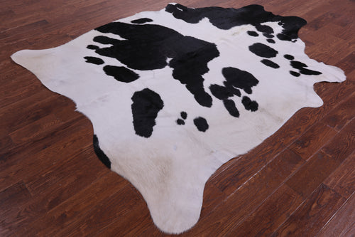 Black & White Natural Cowhide Rug - XX-Large 7' 8
