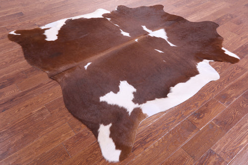 Brown & White Natural Cowhide Rug - X-Large 7' 0