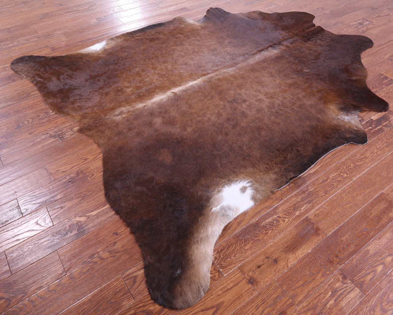 Brown Natural Cowhide Rug - XX-Large 8' 5"H x 7' 4"W